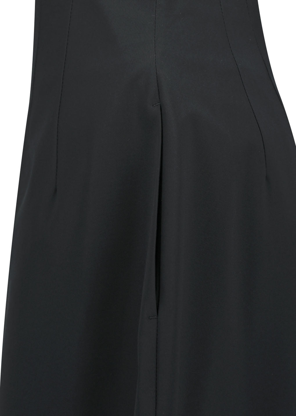 curved silhouette skirt, black