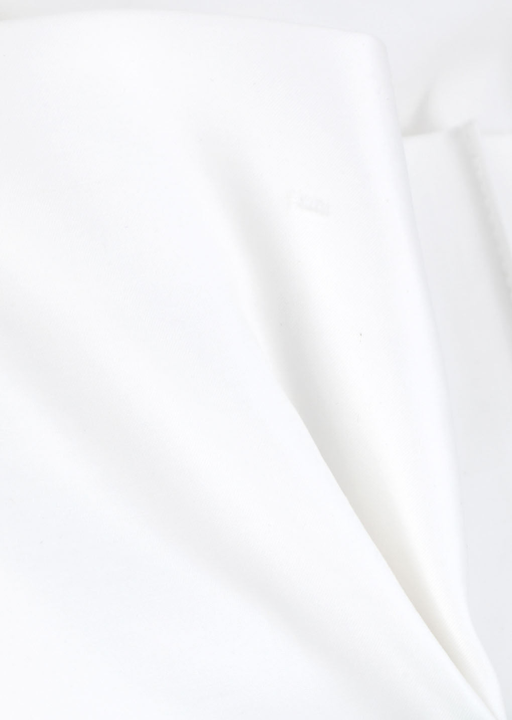 pocket apron, white