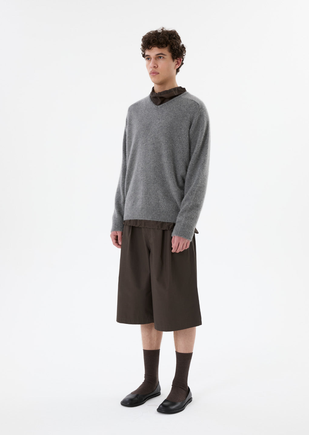 two tuck wide shorts, brown