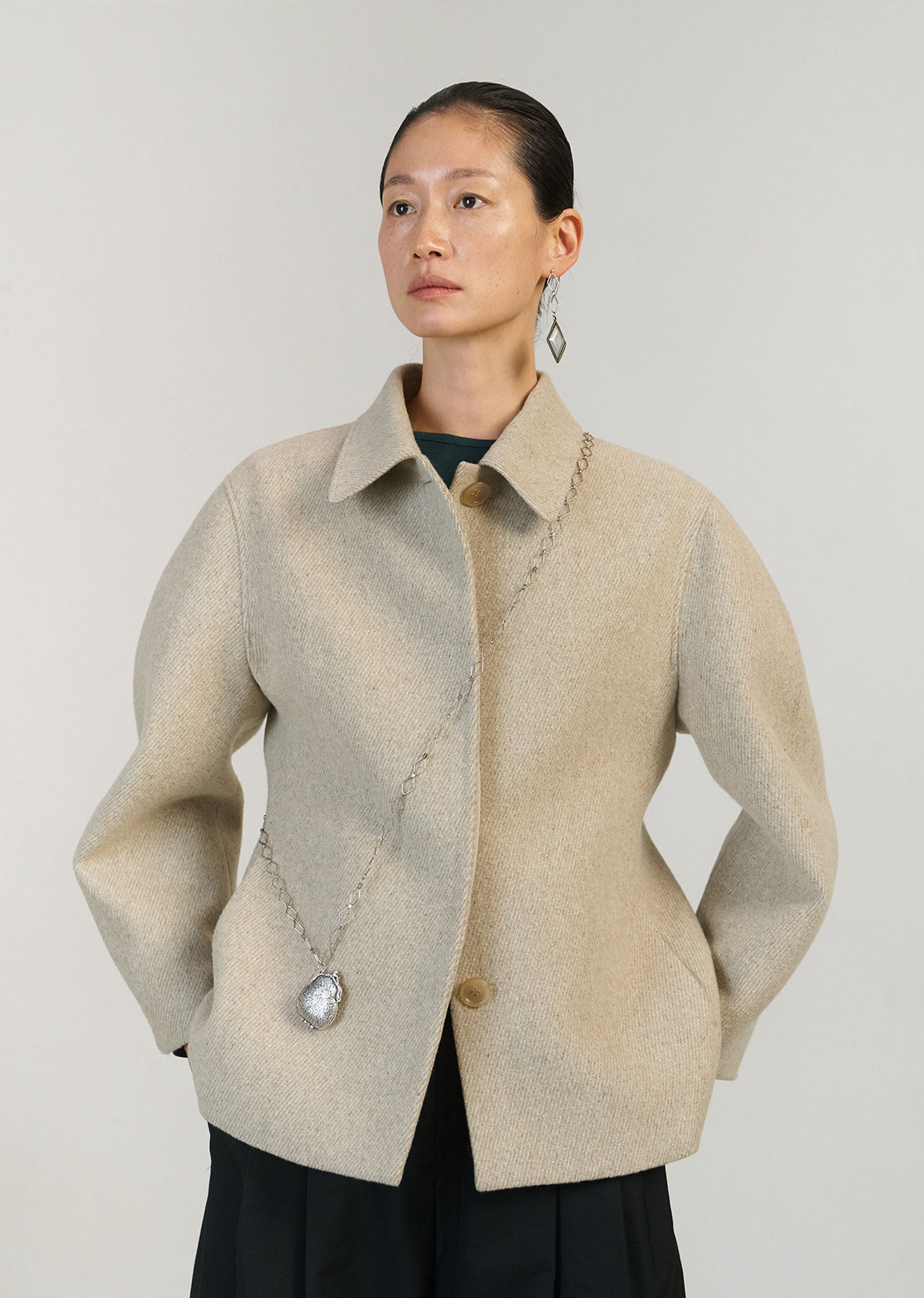 [予約注文] HOURGLASS HALF COAT (2COLORS)