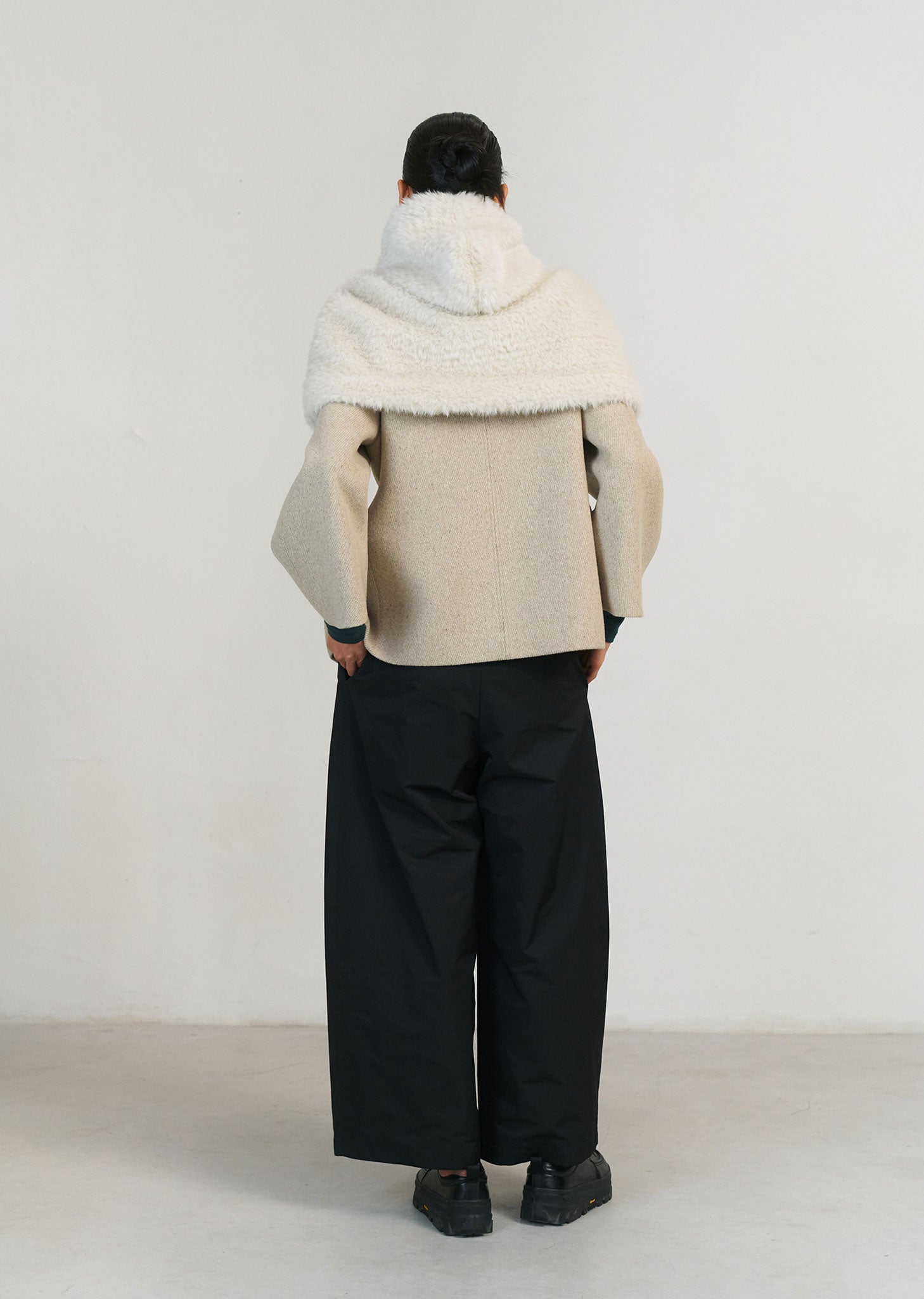 [予約注文] HOURGLASS HALF COAT (2COLORS)