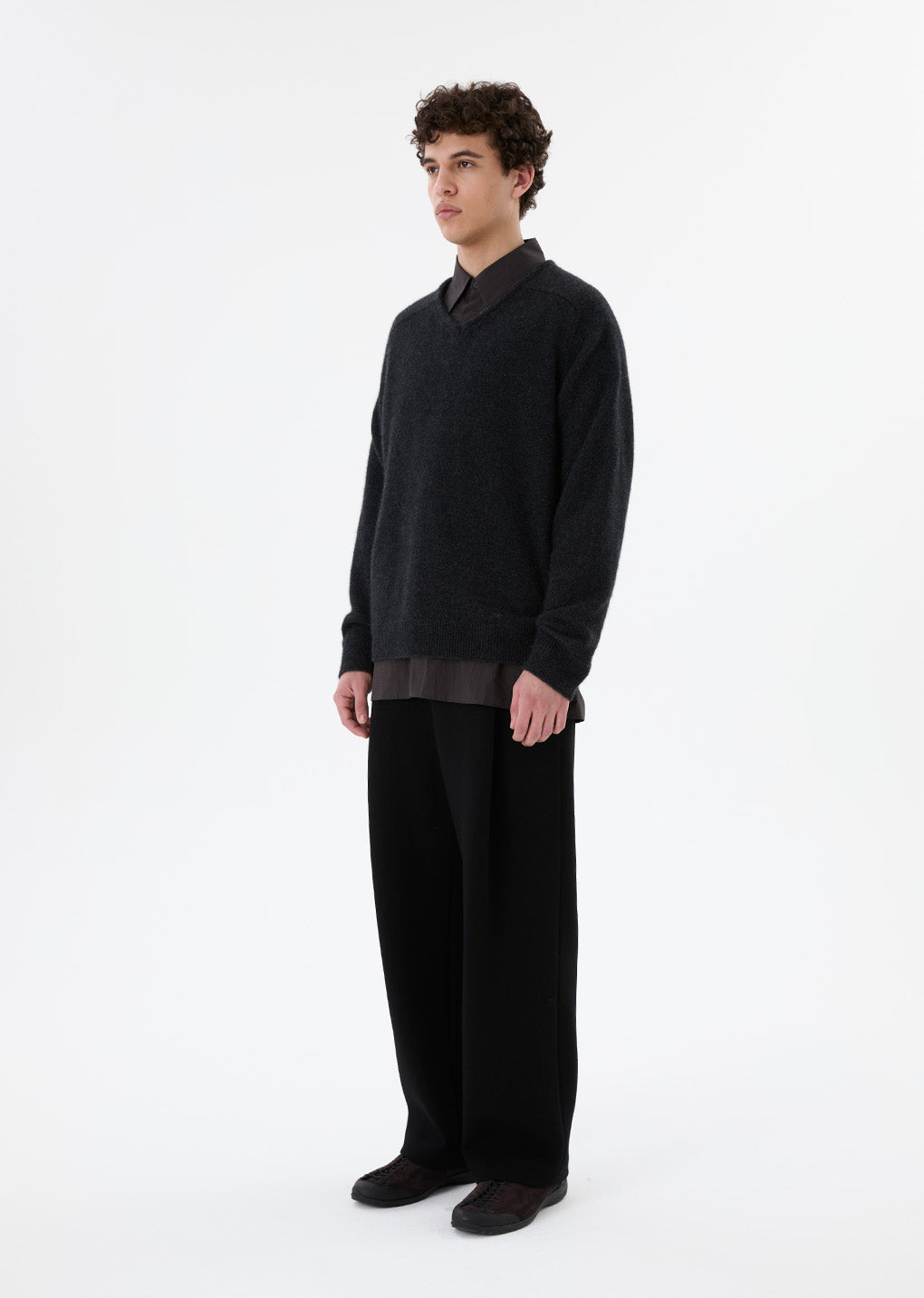 racoon v-neck knit, dark grey