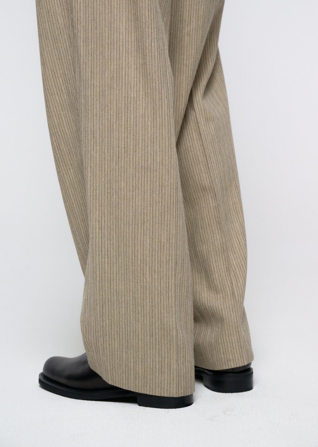 stripe wool straight pants, beige