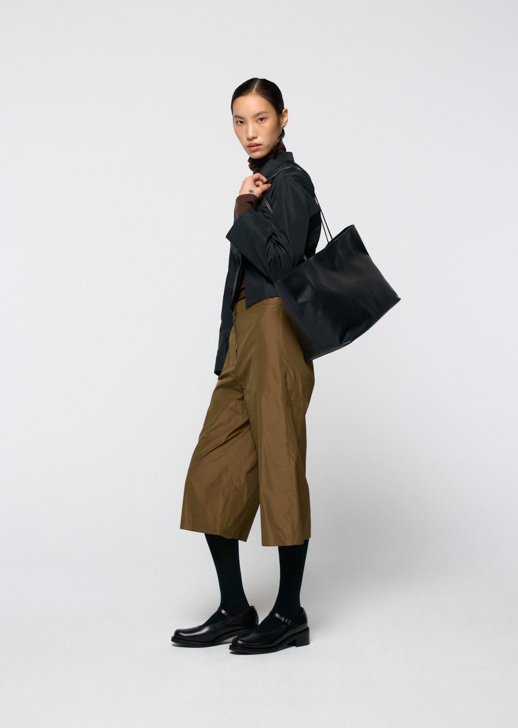 large leather tote bag, black