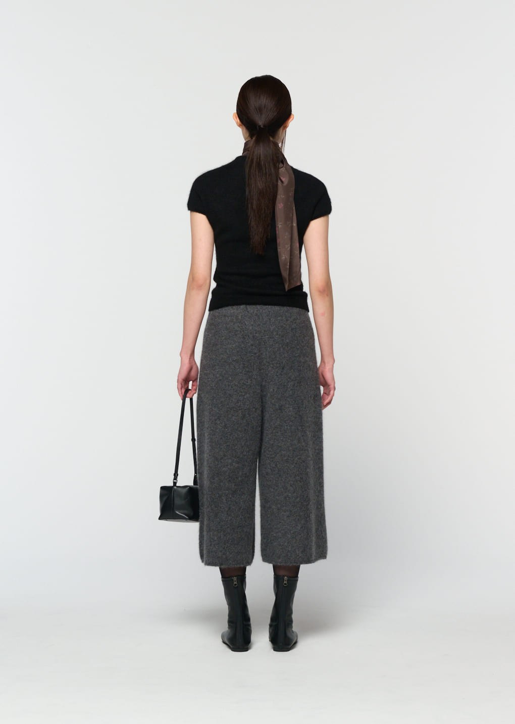 wholegarment hairy knit top, black
