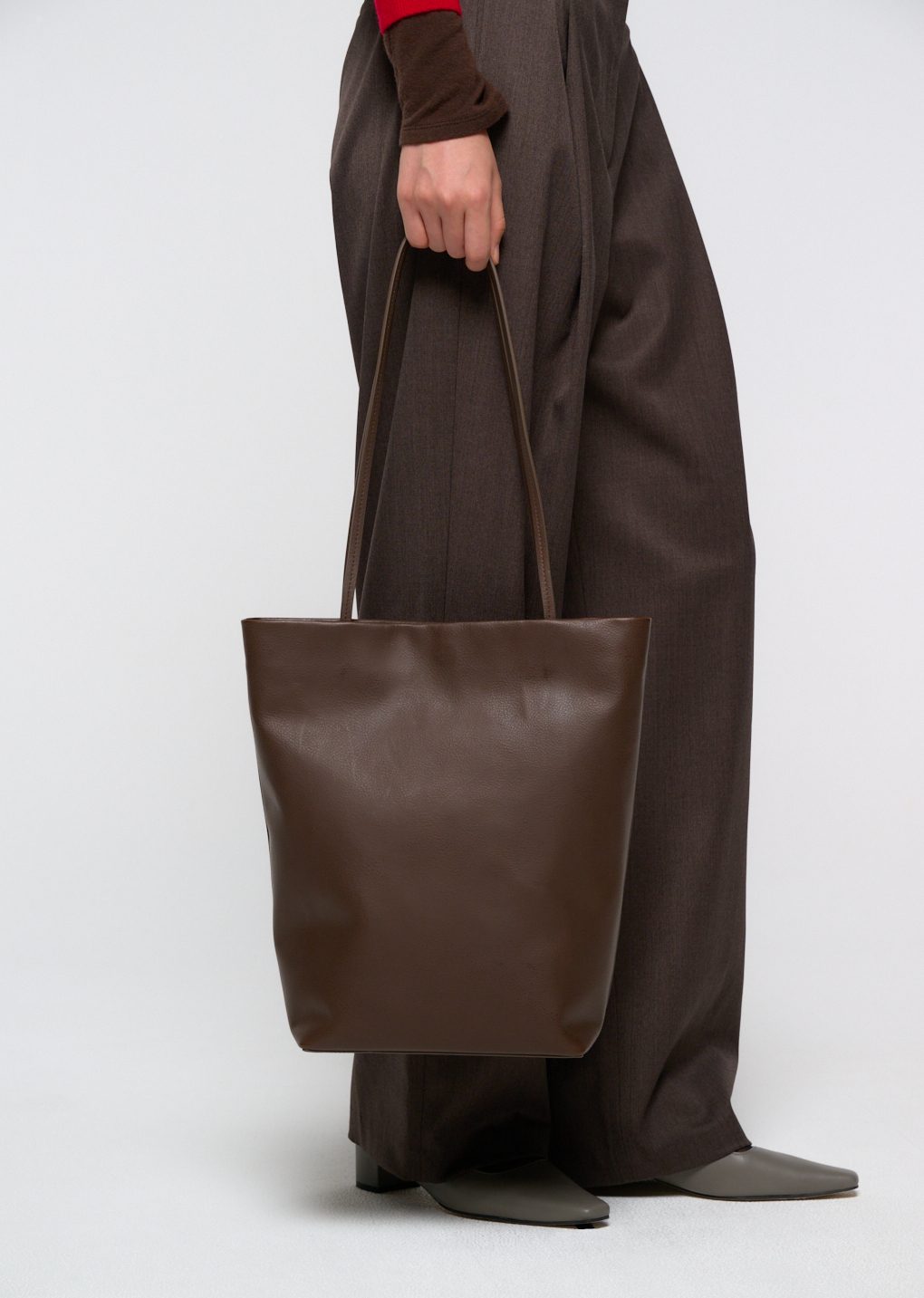 leather tote bag, dark brown