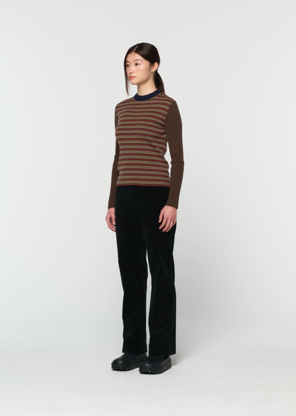 stripe round knit, brown