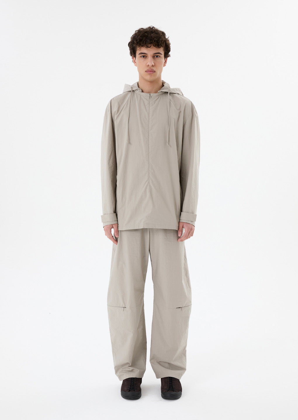curved zip banding pants, grey hover