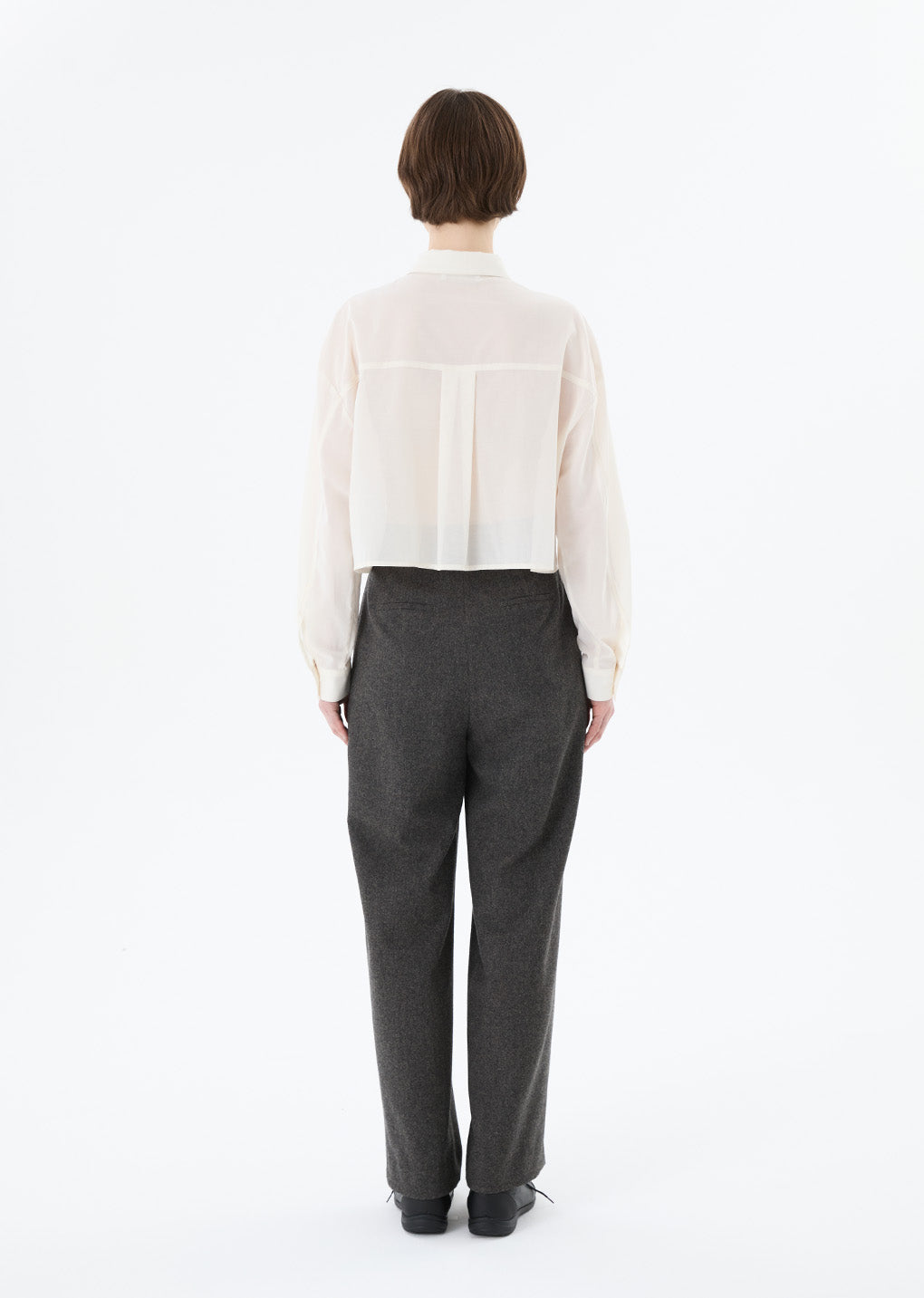 drawer pocket crop shirts, ivory