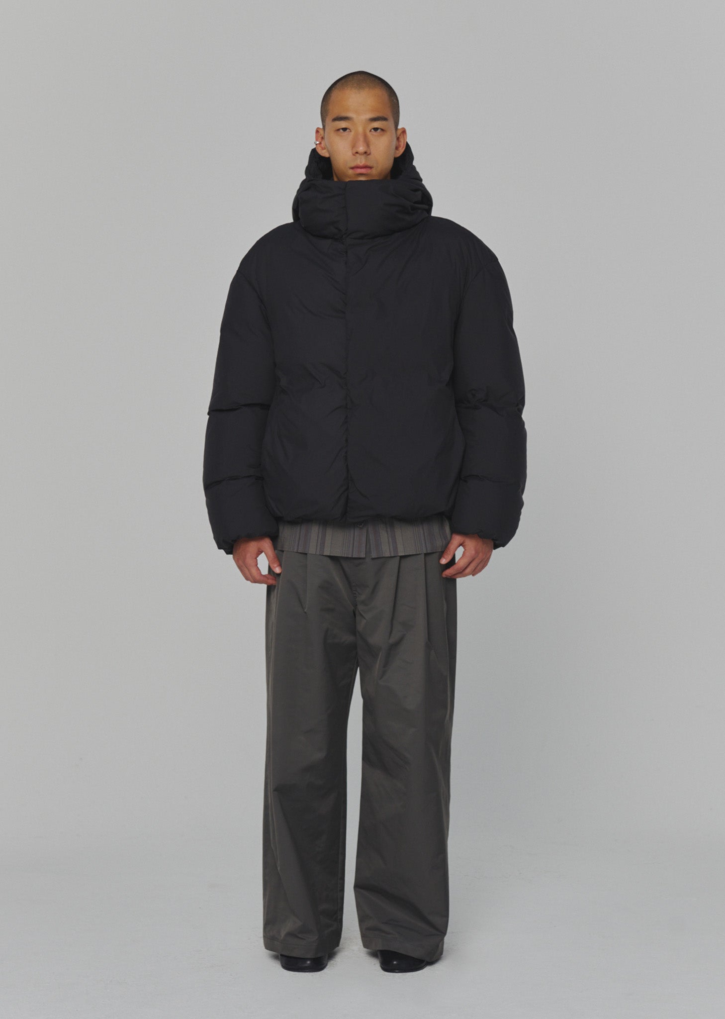 HOODED DOWN PUFFER (2 COLORS)