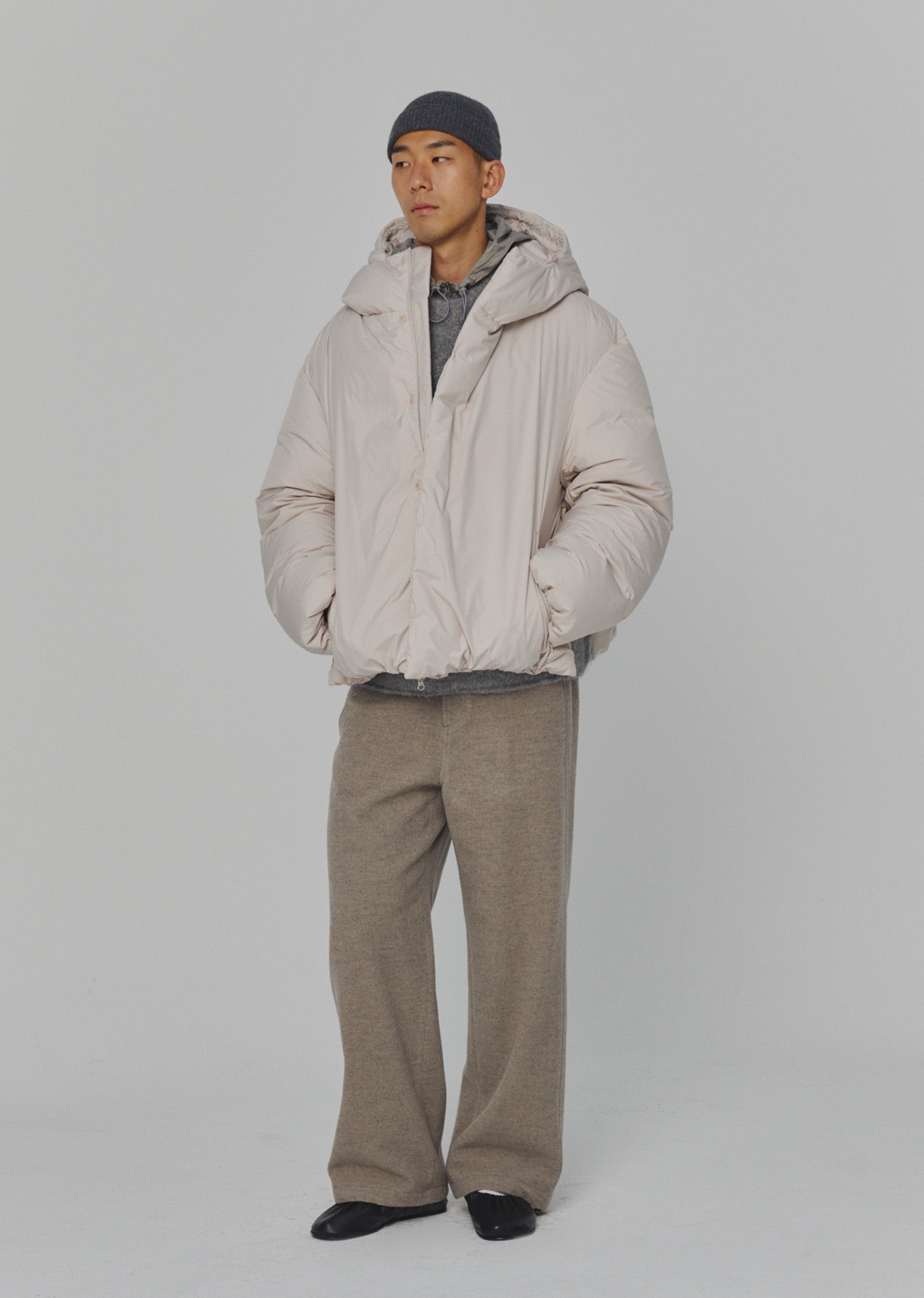 HOODED DOWN PUFFER (2 COLORS)