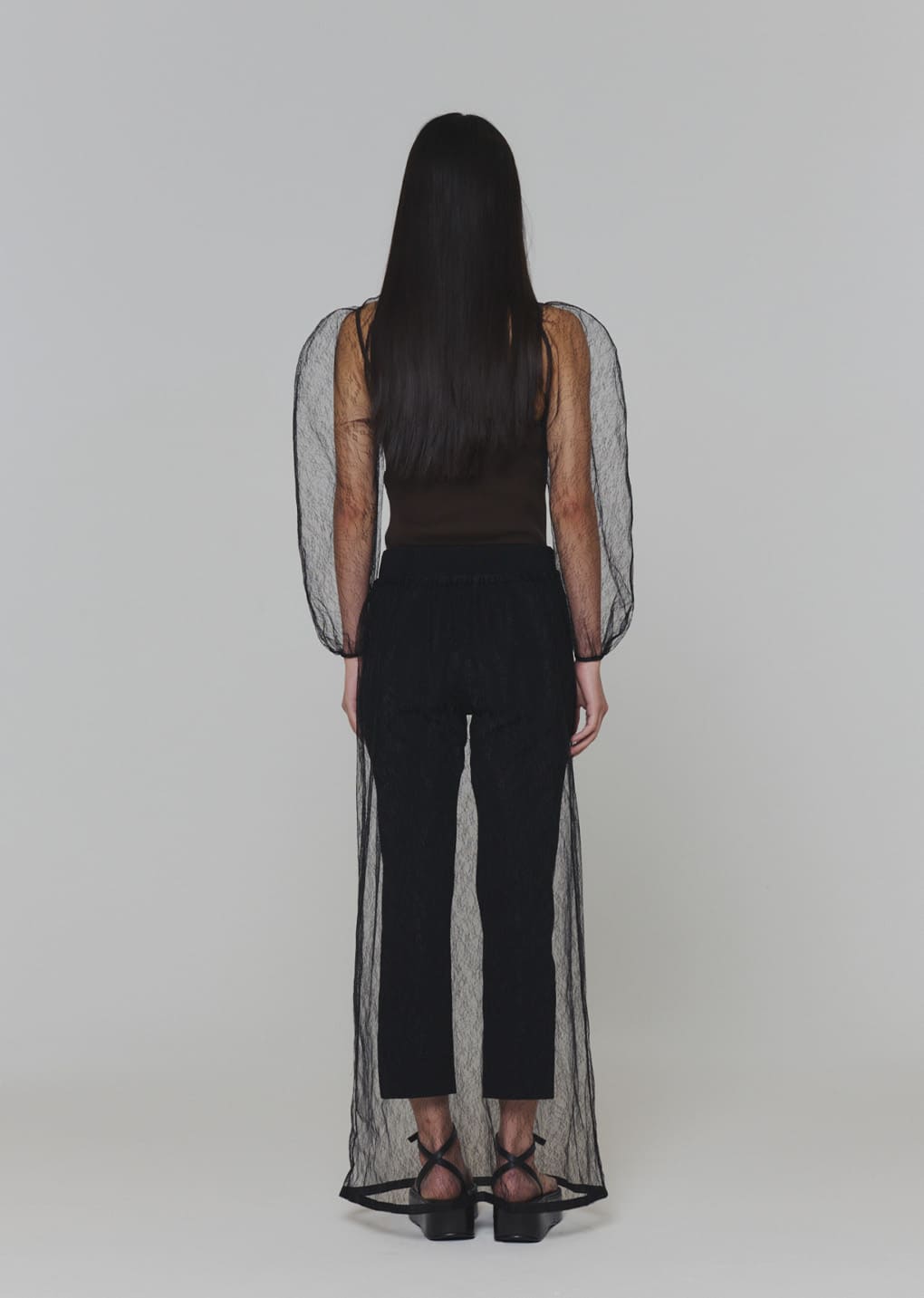 knit sleeveless top, brown