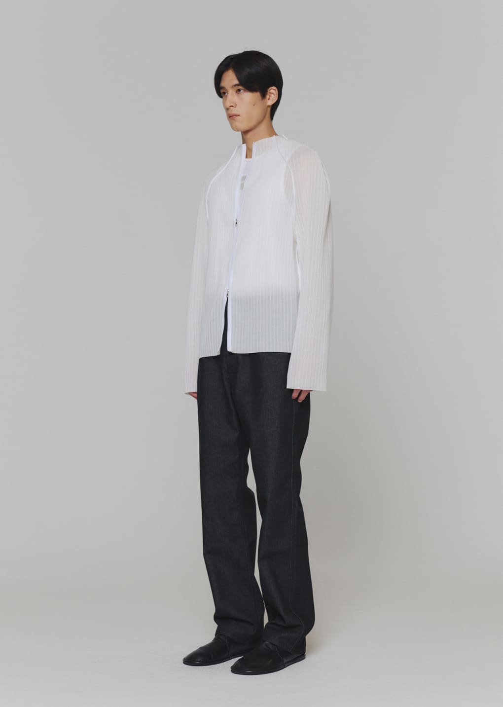 men's pleats zip up jumper, white