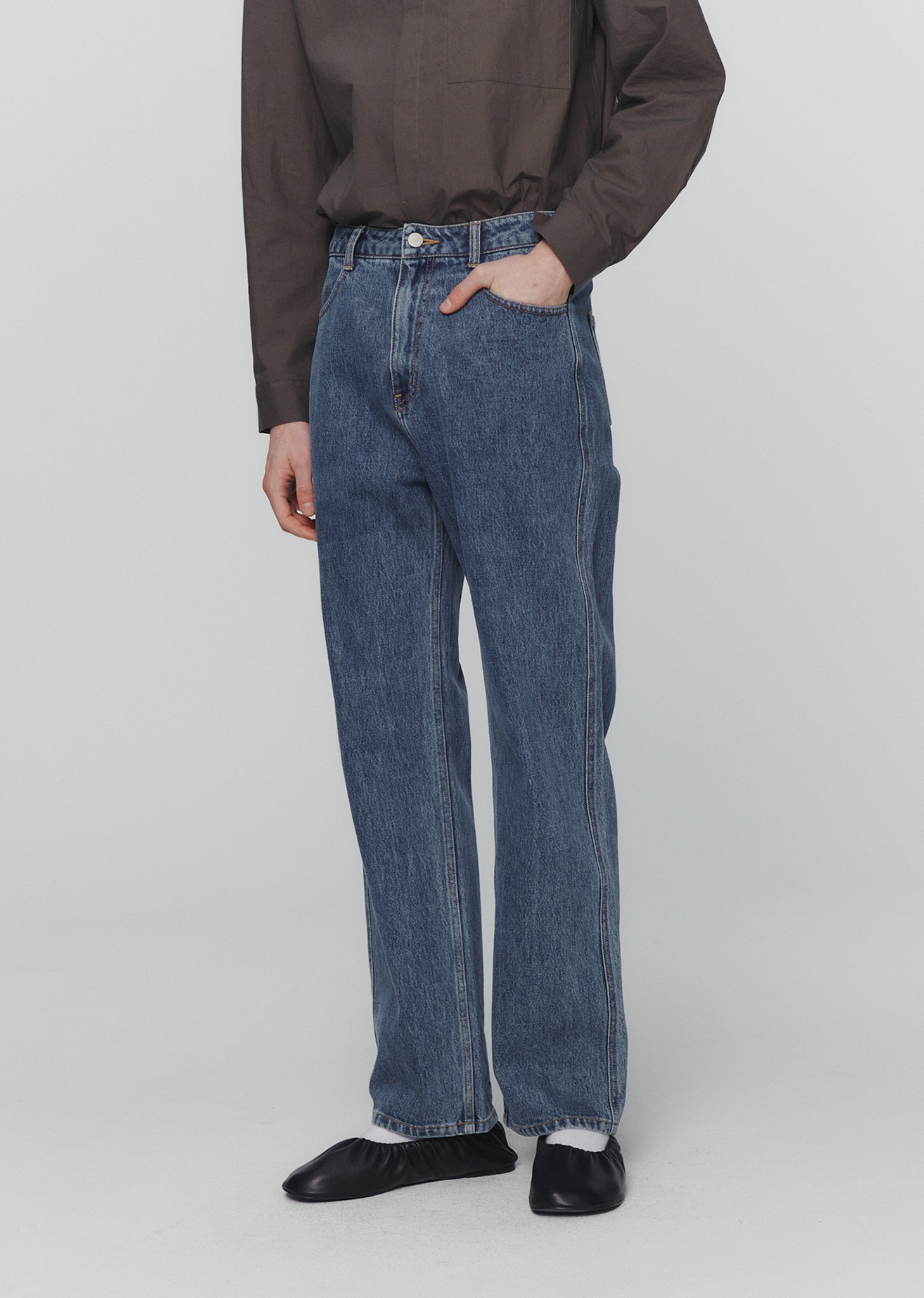 MENS STRAIGHT FIT DENIM (2 COLORS)