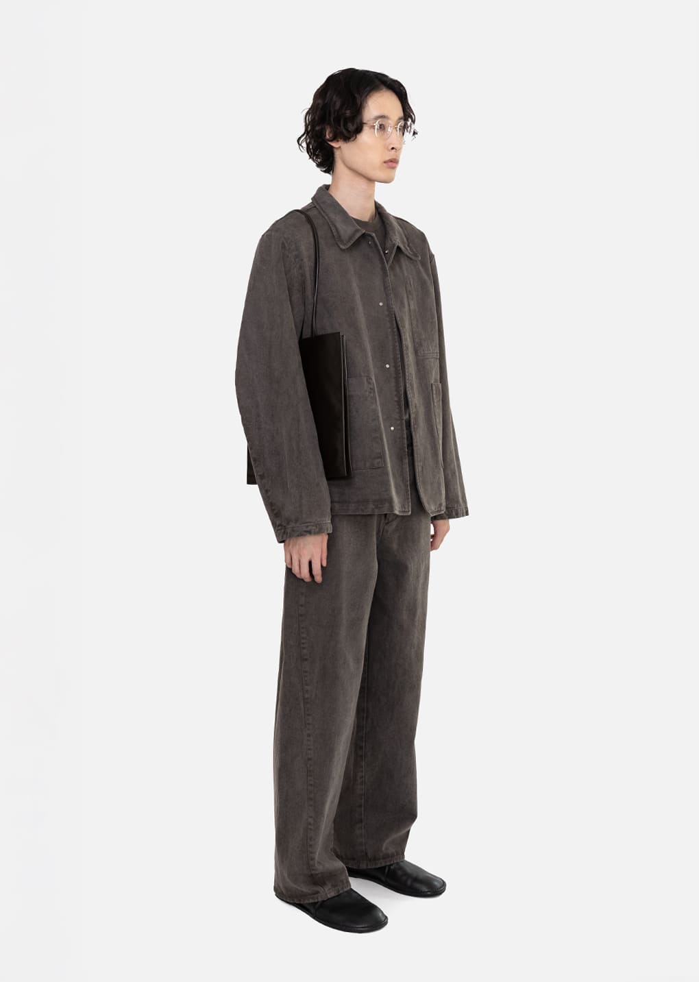 men's garments dyed curved seam denim, brown