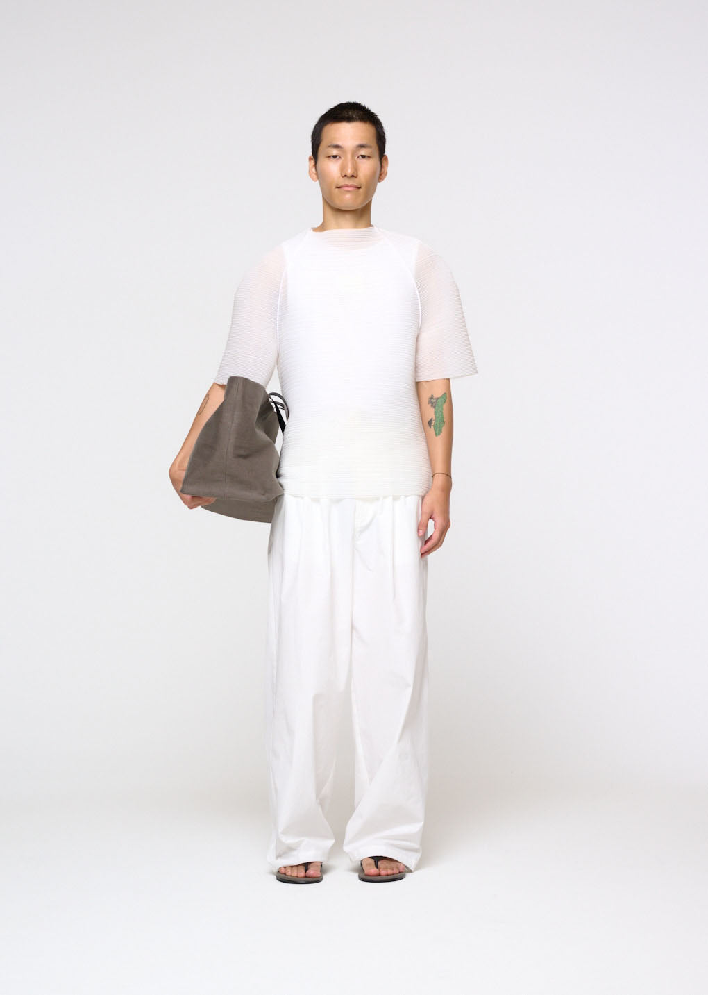 men's pleats raglan top, white hover