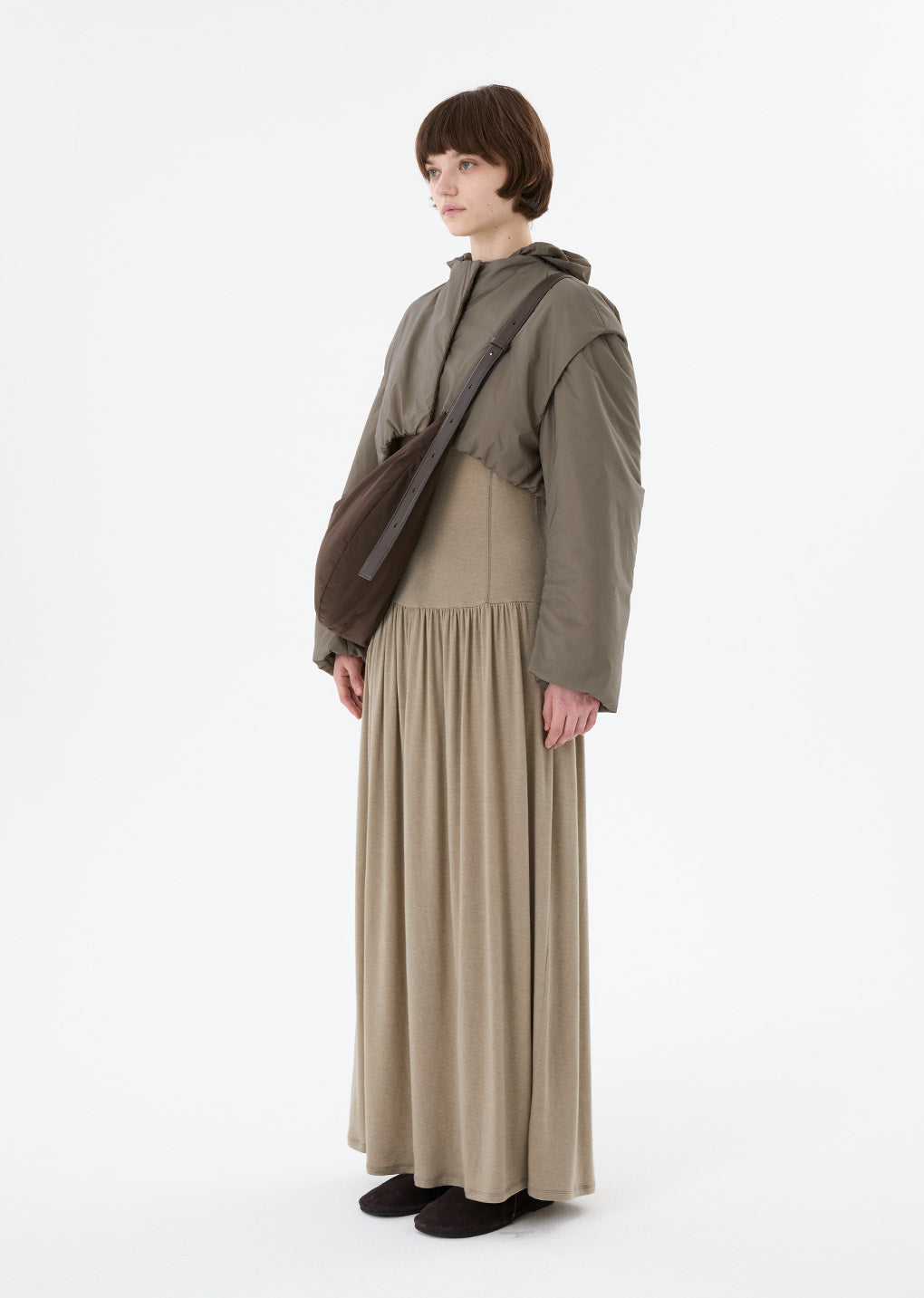 mock neck jersey dress, beige