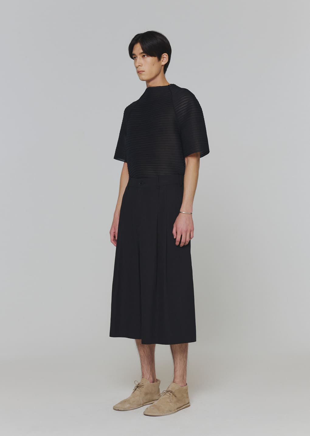 pleats raglan top, black
