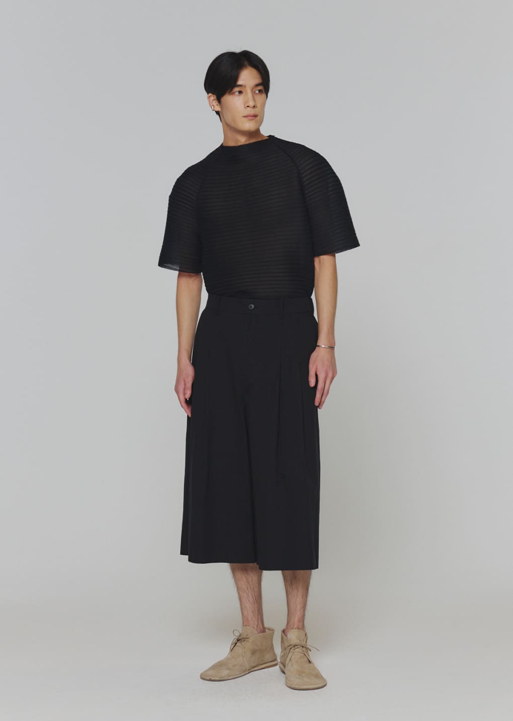 pleats raglan top, black