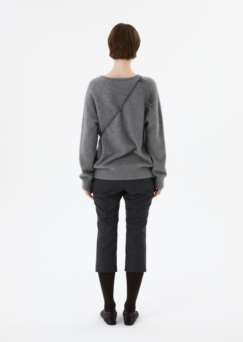 racoon v-neck knit, charcoal