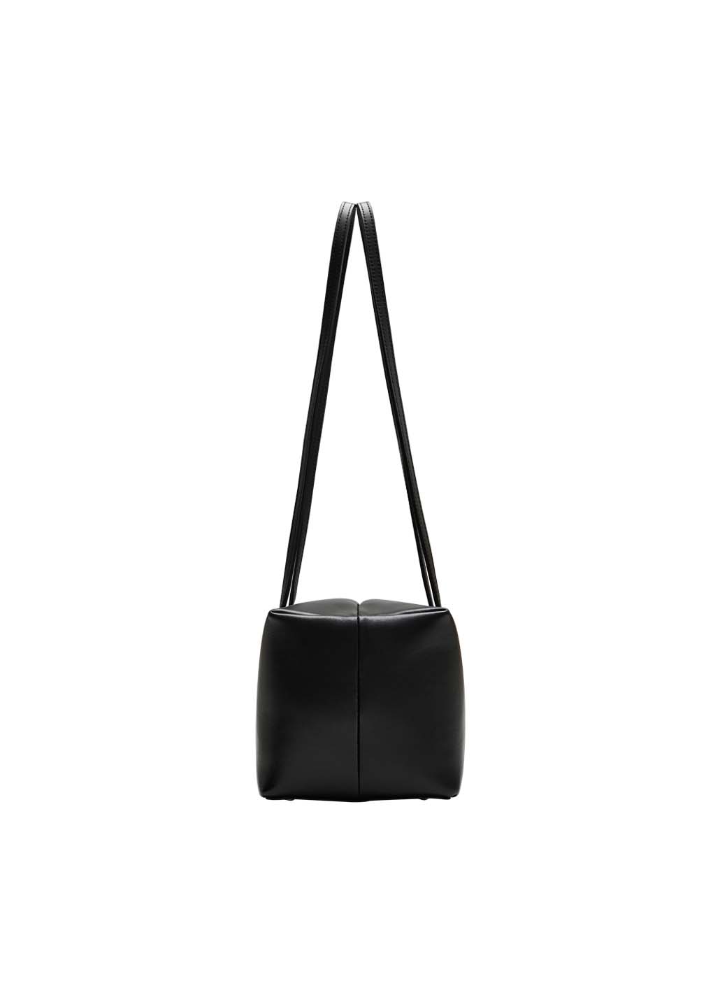 [PRE-ORDER] small cubo bag, black