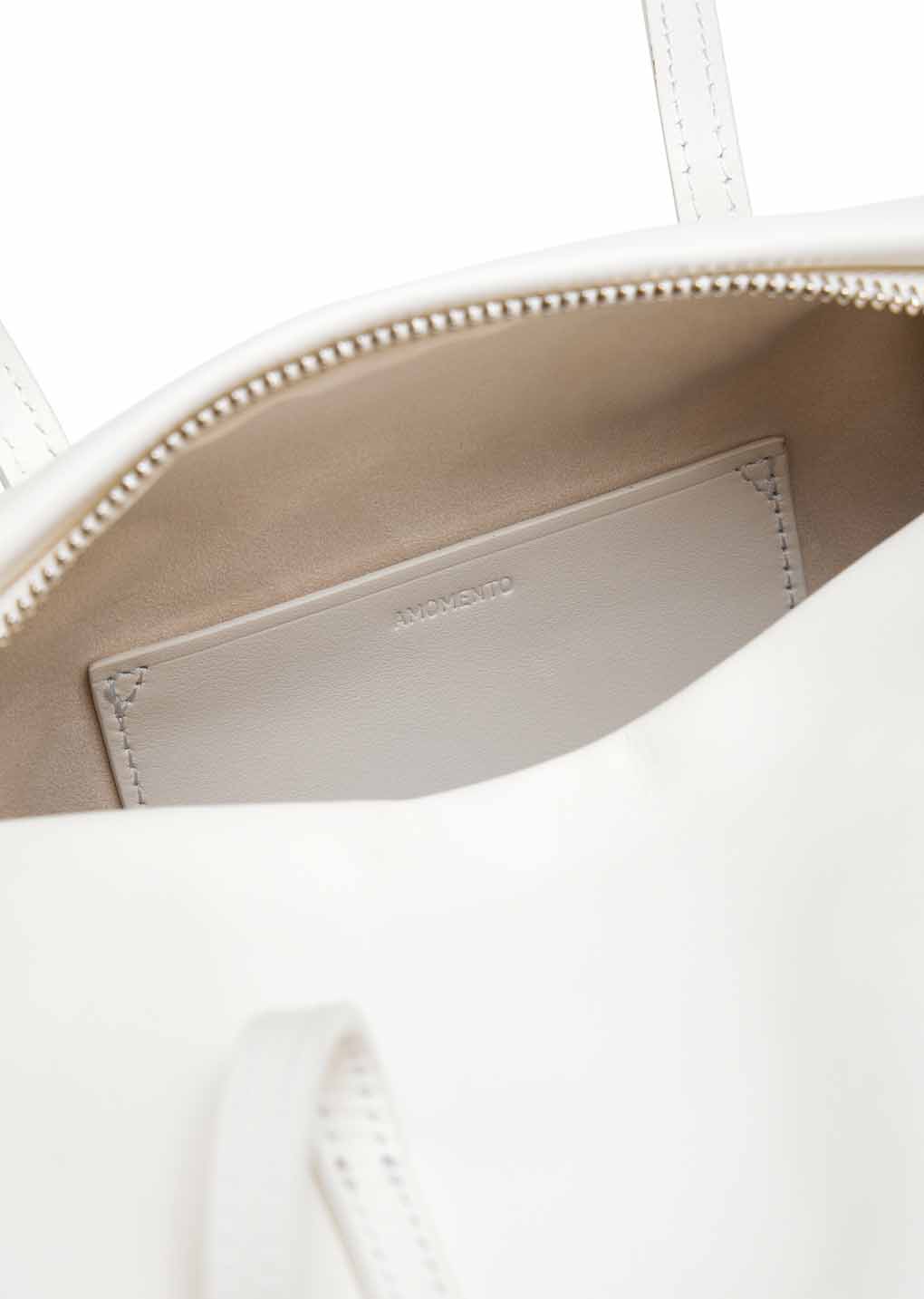 [PRE-ORDER] small cubo bag, white
