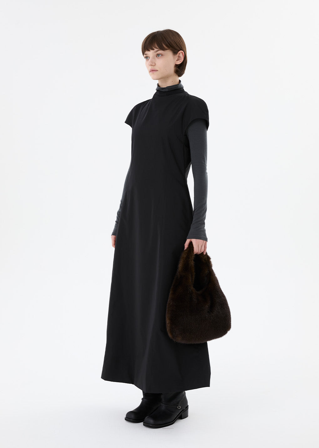 taffeta mock neck volume dress, black