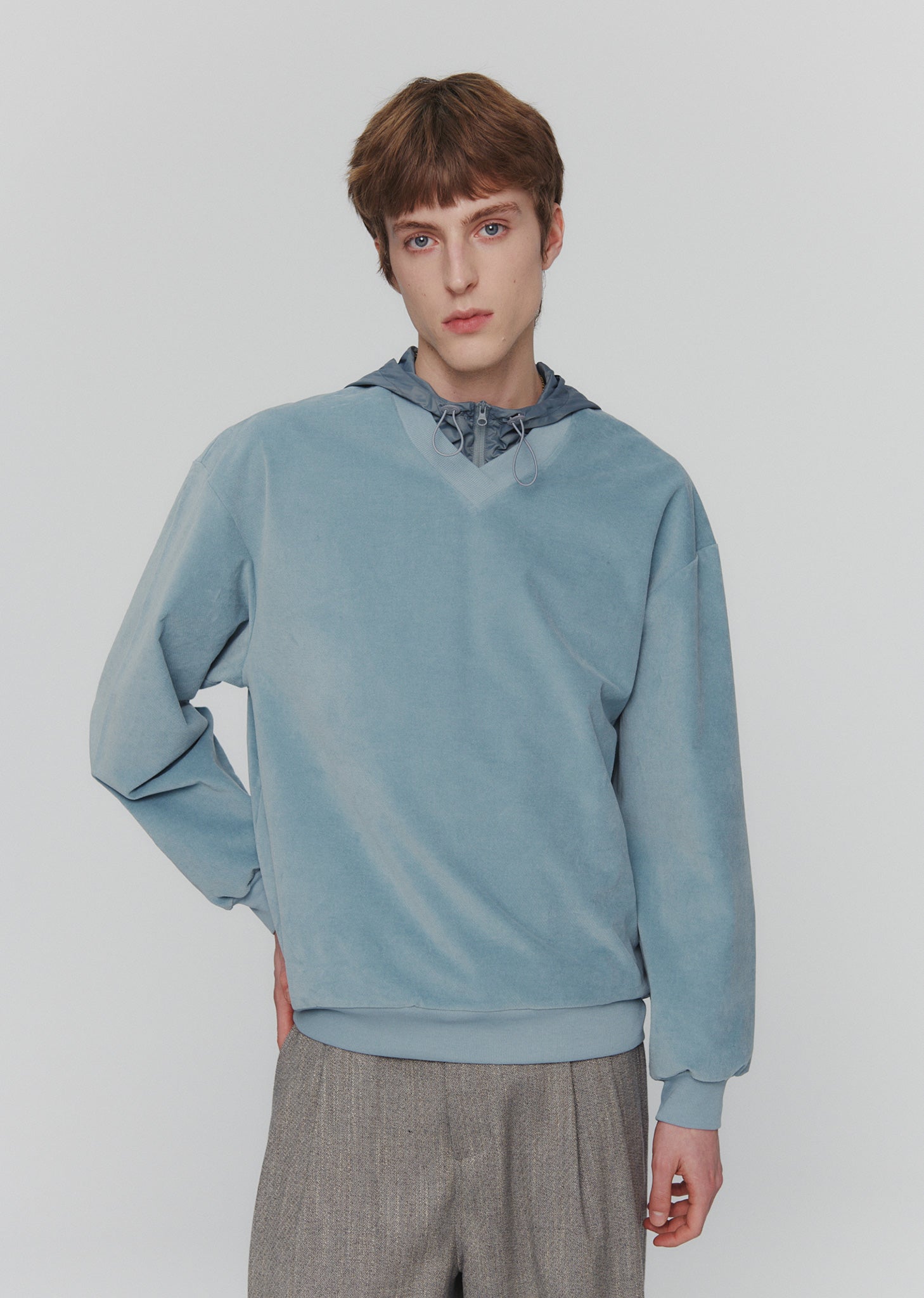 VELVET V-NECK PULLOVER (3 COLORS)