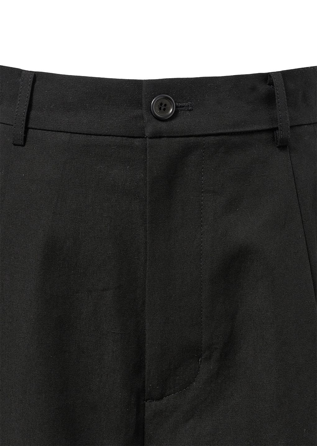 wide bermuda pants, black