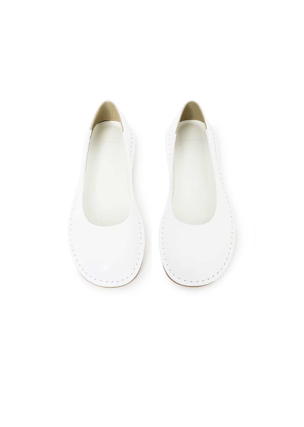 WOMEN'S ROUNDED FLATS, WHITE