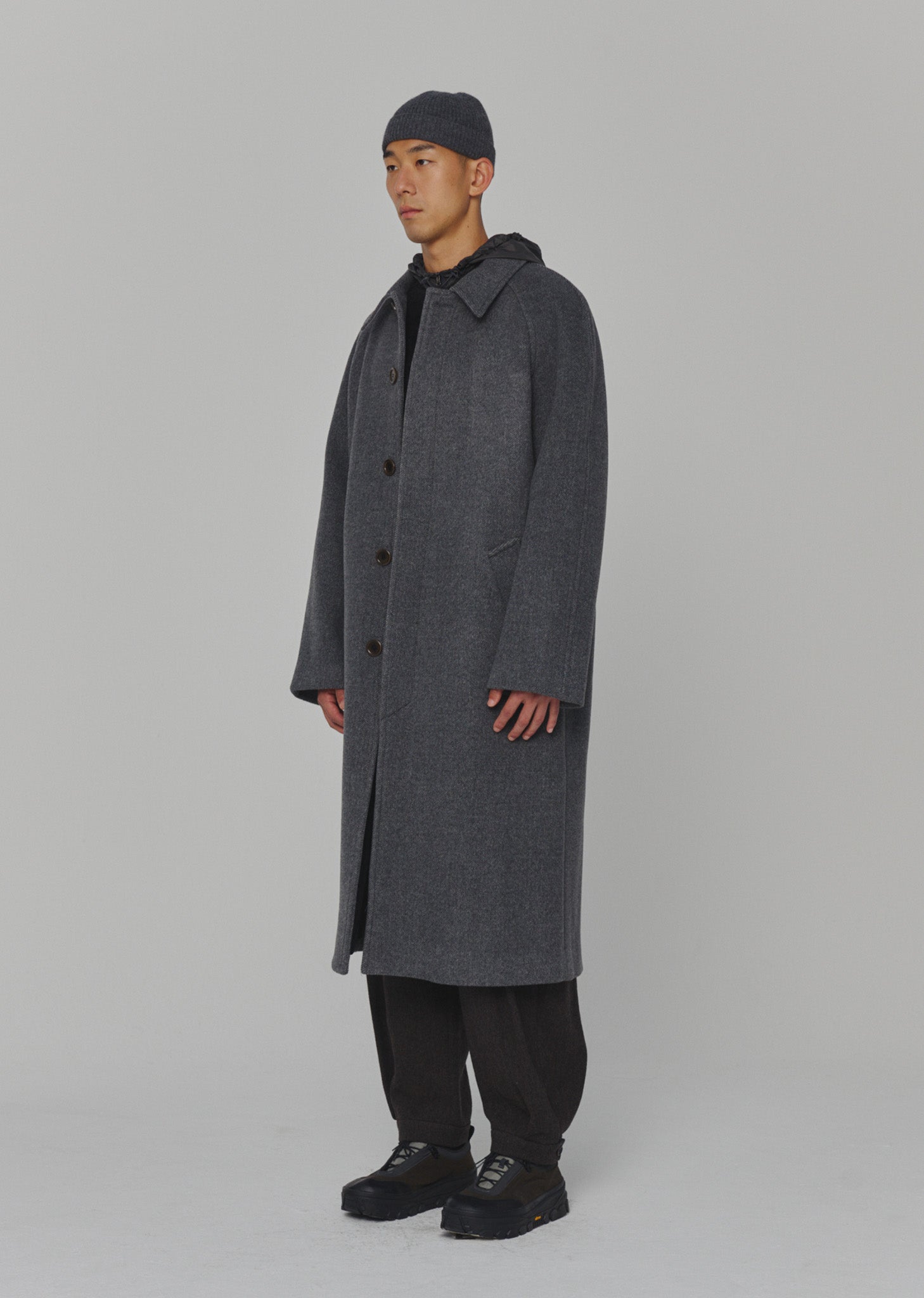 WOOL RAGLAN COAT (2 COLORS)