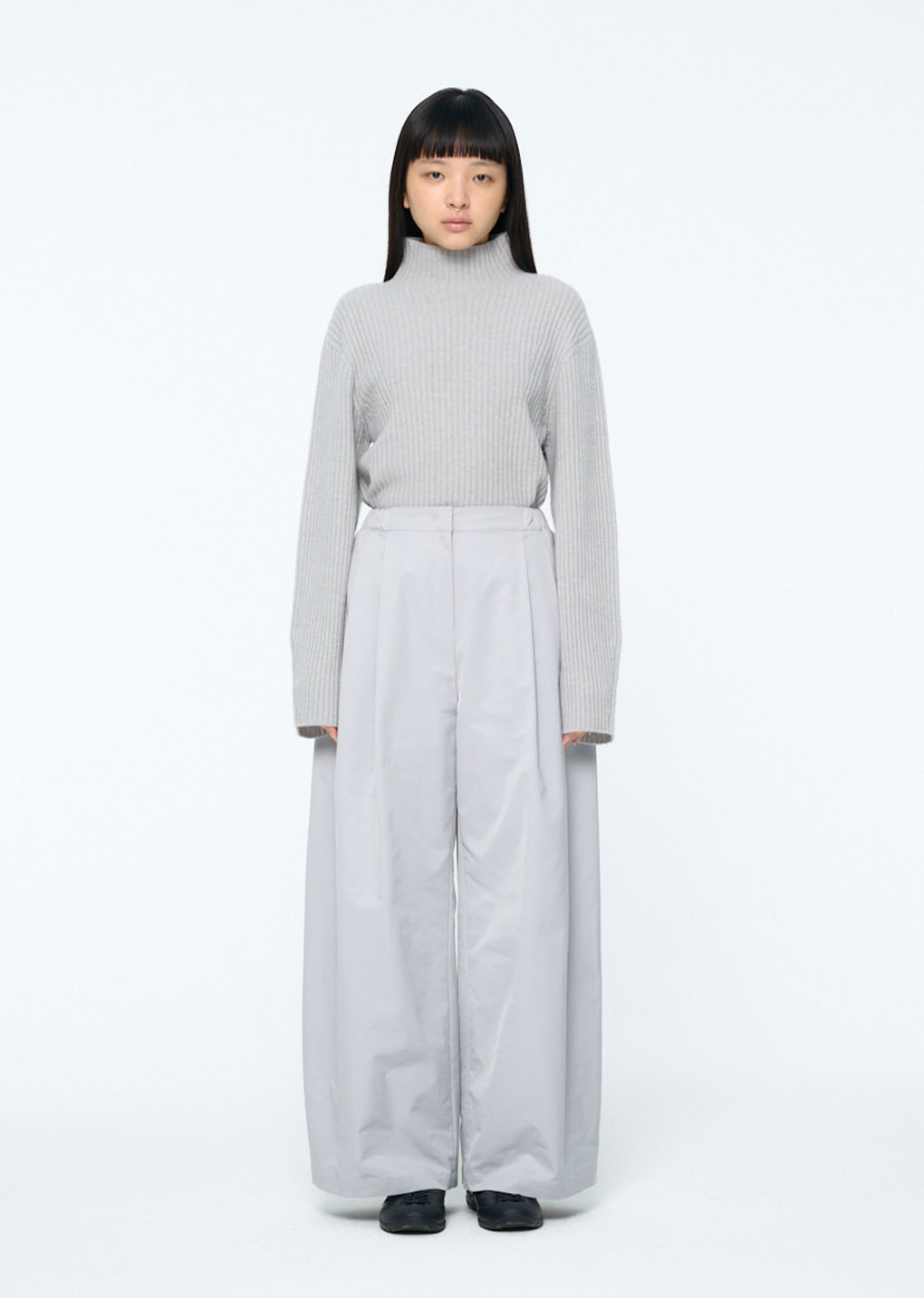 ribbed turtle pullover, light grey hover