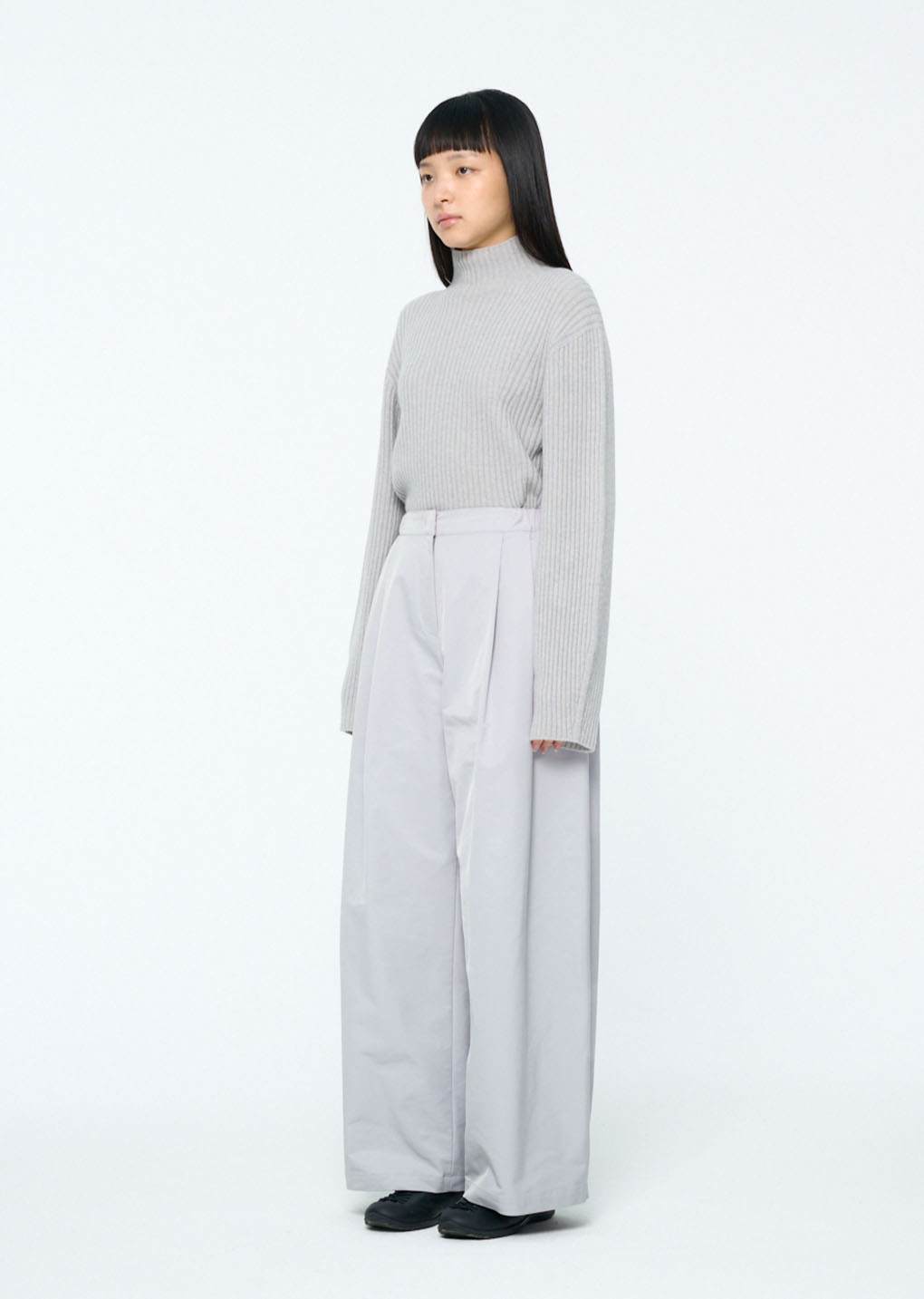 ribbed turtle pullover, light grey