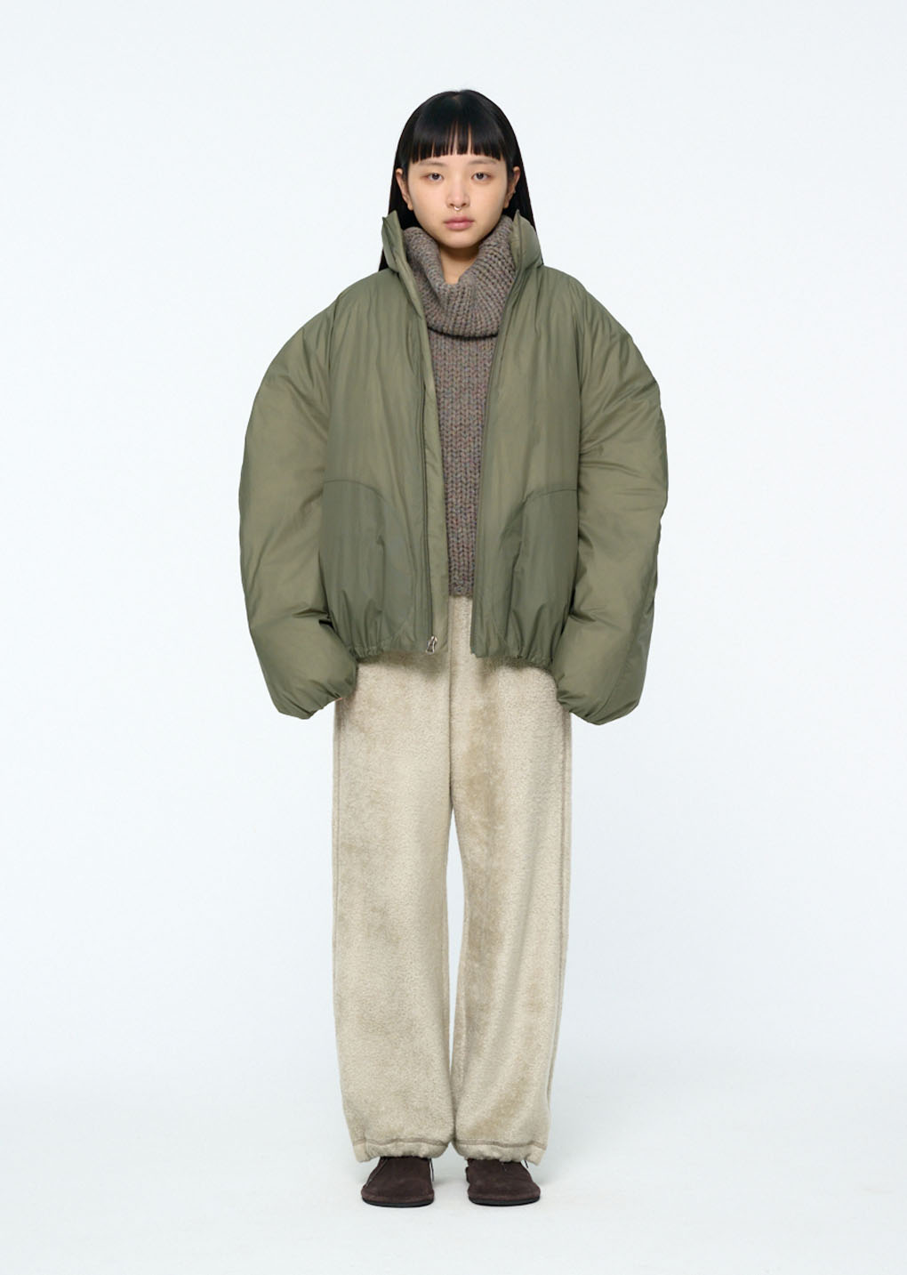 [PRE-ORDER] nylon reversible goose down puffer, khaki hover