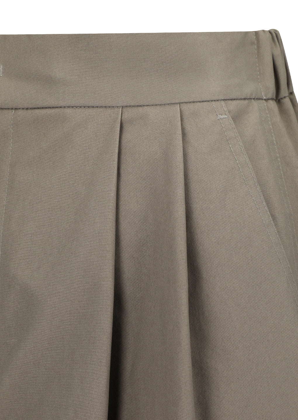 two tuck wide shorts, beige